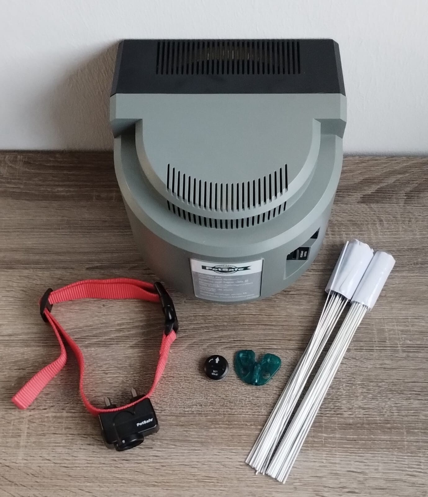 Unsichtbarer Hundezaun PetSafe Wireless Fence PIF30021 funkgesteuert