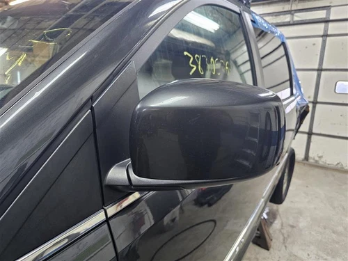 Used Left Door Mirror fits: 2012 Chrysler Town & country Power painted L. w/o bl