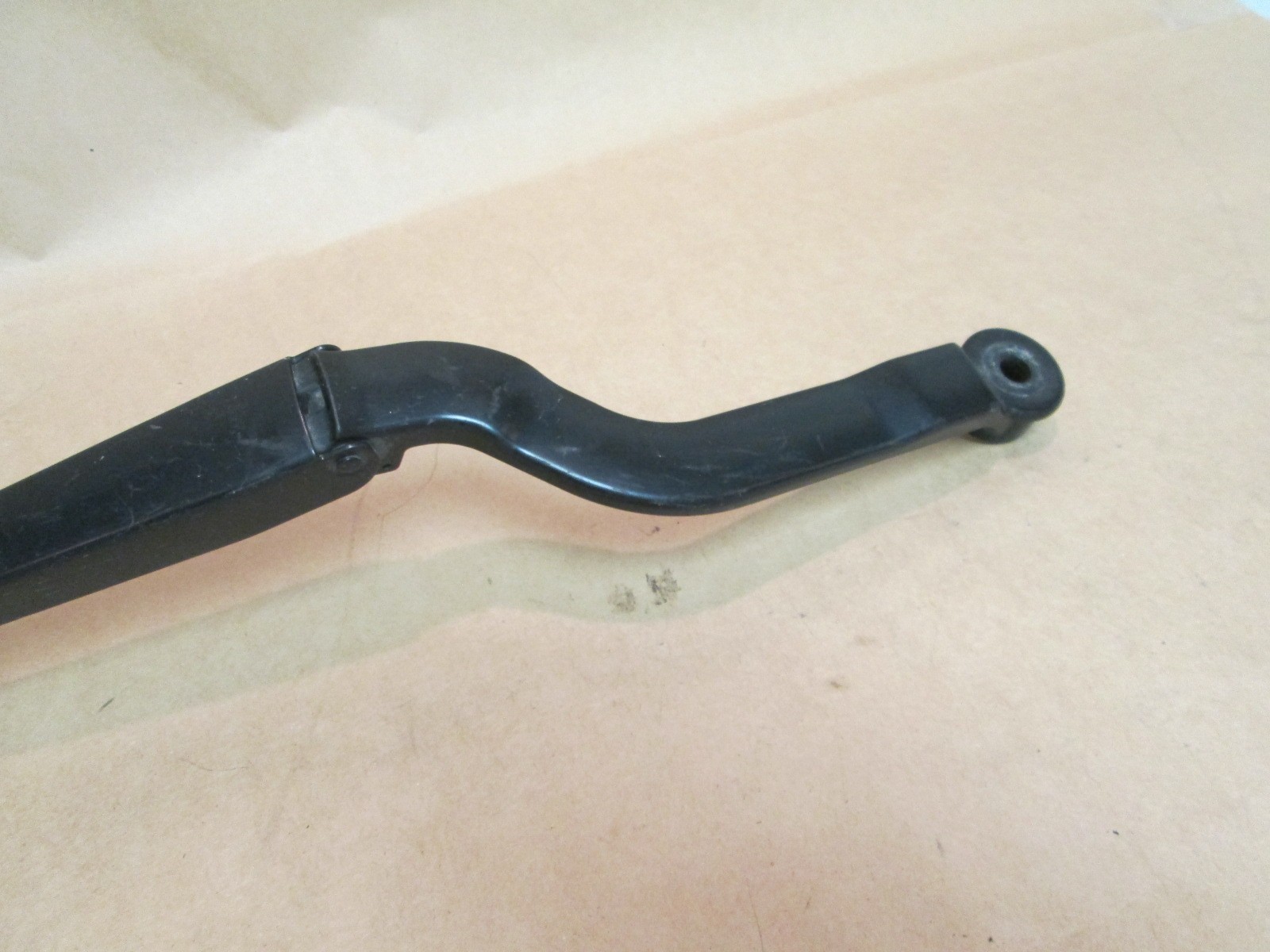 Maserati Quattroporte Ferrari 599, 612 - RH Windshield Wiper Arm # 67264700