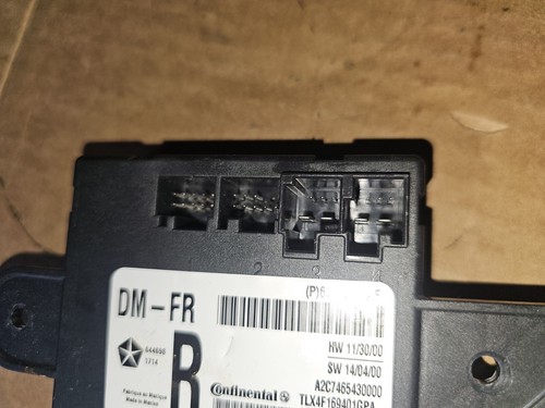 2013-2018 Ram 2500 3500 Passanger Door Module P# 68155770 - Picture 4 of 7