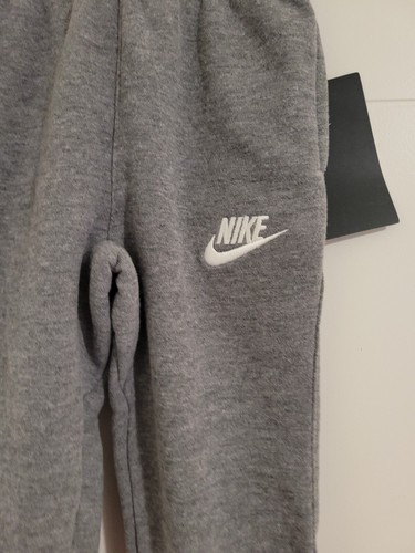 Nike little boys Club Fleece Ribbed Cuff Jogger Pants Grey 76B252 size 2T - Picture 2 of 3