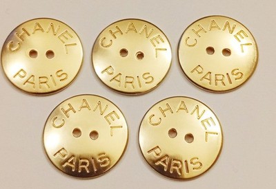 Ersatzknopfe golg coco chanel  gebraucht 5stück 19mm