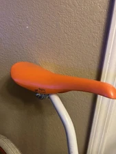 Old School Dyna Viscount Seat & Guts Orange. Very Clean Seat With No Rashes. 👀