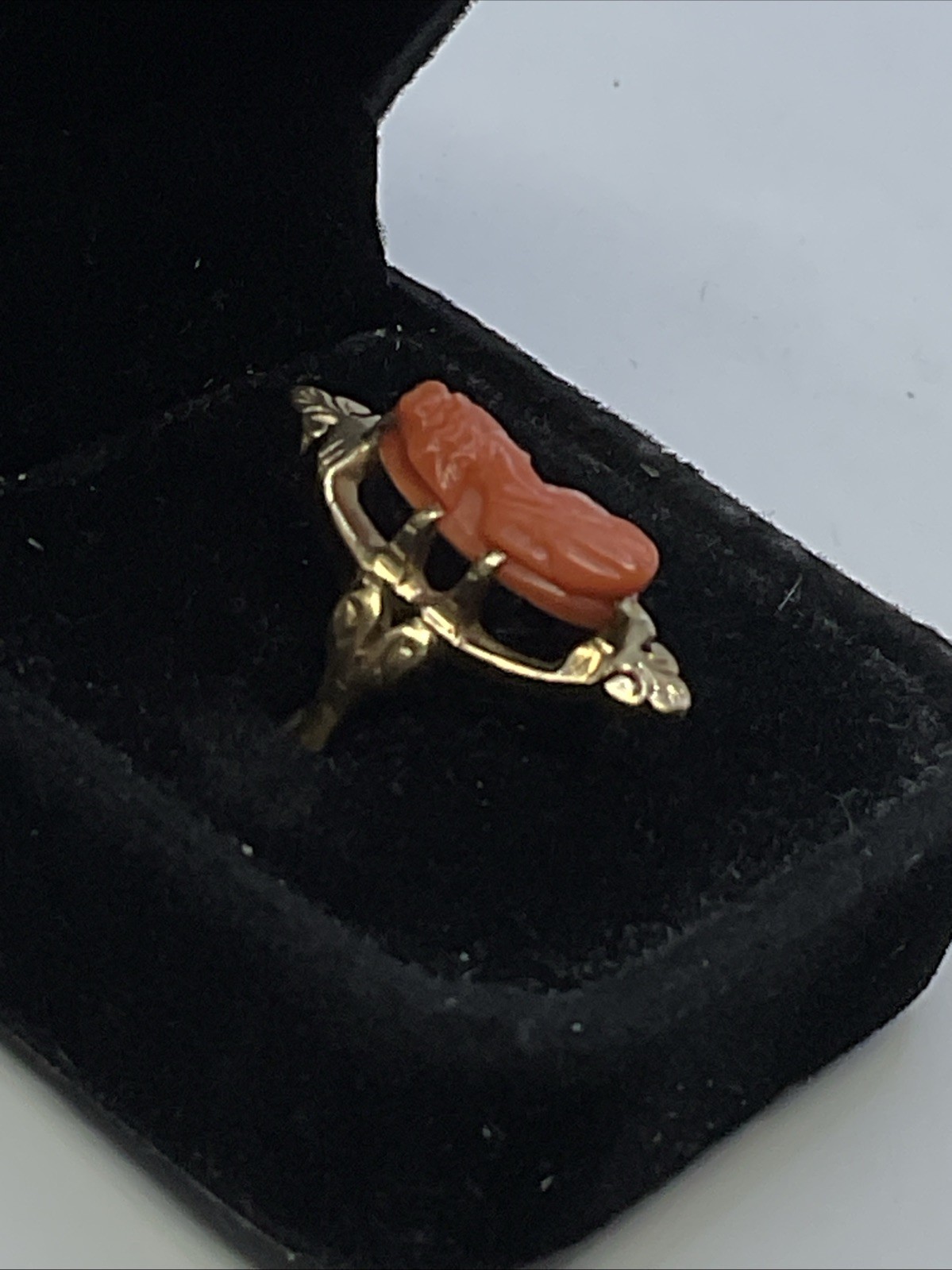 ANTIQUE HANDMADE Solid 9K Yellow Gold Carved Cora… - image 15