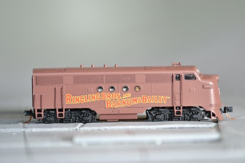 MICRO TRENES ESCALA N 80685 RINGLING BROTHERS Y BARNUM BAILY MOTOR FT UNA UNIDAD | Condition: Used