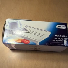 Zyliss Easy Slice Mandoline 11700 Safety Rail Guide Gourmet V Slicer Cheese