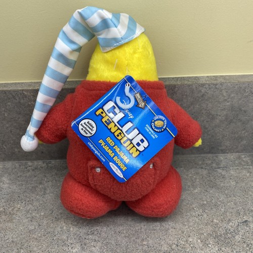 Disney Club Penguin Red Pajama Plush Toy Stuffed Animal. With Tag-NO Coin 2009 - Picture 2 of 12