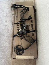 BEAR ARCHERY Species Left Hand 55-70LB RTH