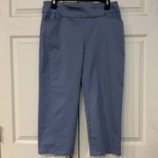 Used Croft N Barrow Size 8 Light Purple Elastic Waist Effortless Stretch. Capri