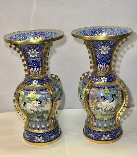 Large Vintage Chinese Cloisonne Beaker Vase With Cranes Decorated - Picture 4 of 16