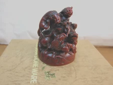 SOU SHAN STONE WARE . 5 LION. IOB