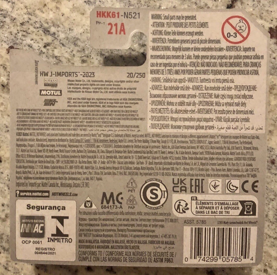 Hot Wheels NISSAN PATROL CUSTOM BLU 2023 1:64 - Immagine 2 di 2