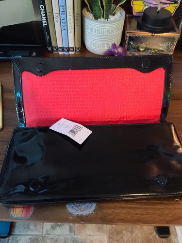 RARE & HTF Kate Spade Duet Piano Key Red Lined Patent Clutch Purse Hand Bag - Picture 20 of 23