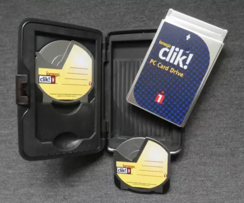 Vintage Iomega Clik! C40 40mb PC Card Drive with two 40MB magnetic disks