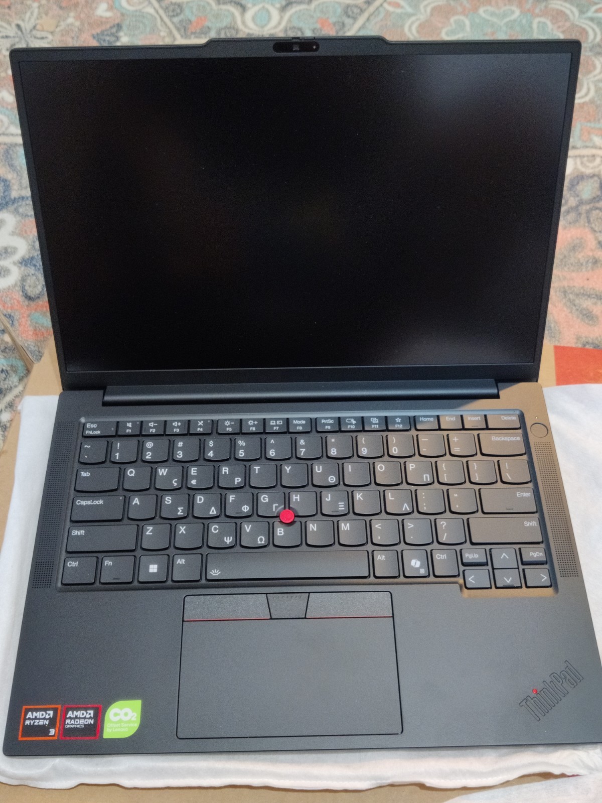 Lenovo ThinkPad E14 Gen 7 Ryzen 3 210W RADEON 740M 8GB DDR5, 256GB, Low Gaming