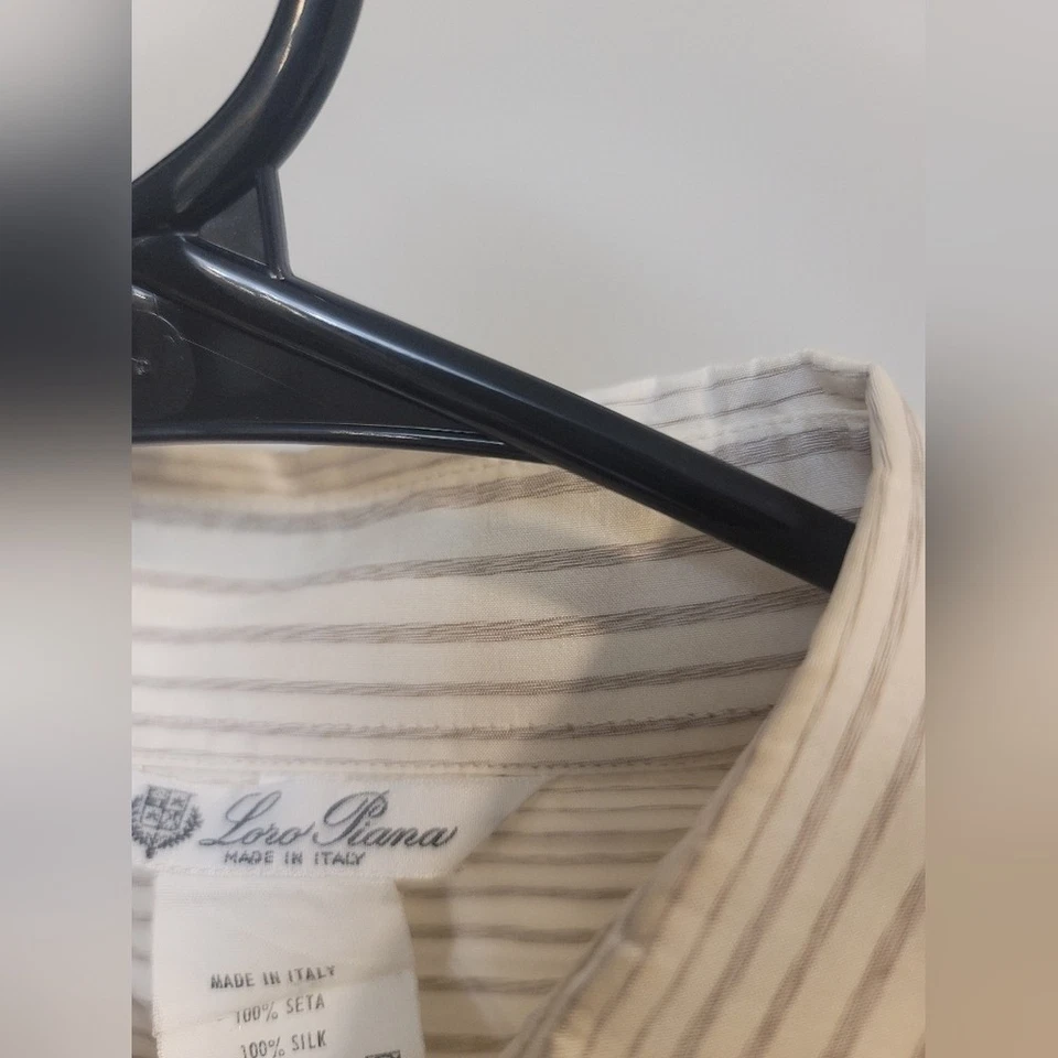 Auténtica blusa de seda Loro piana pequeña Foto 3 de 4