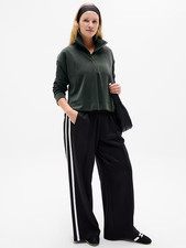 Athleta - Seasoft Quarter Zip NWT