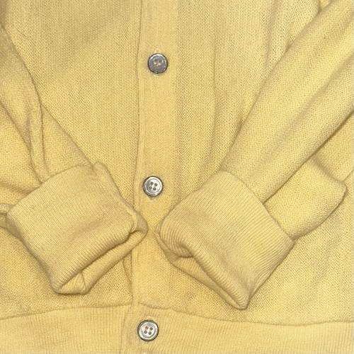 IZOD Lacoste Vintage Knit Cardigan Sweater Acrylic Alligator Med Yellow Mens XLT - Picture 4 of 6