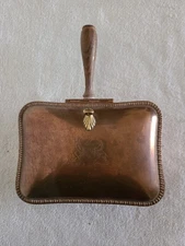 Vintage Major AB Adversis Coat of Arms Silver Footed Silent Butler Ash Catcher