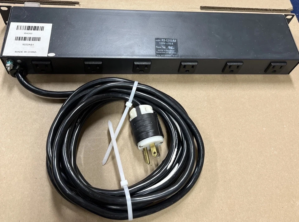 TRIPP-LITE PDU RS-1215-RA Power Strip, Basic, 12 Outlets, Rack Mount 1U - Image 3 of 4