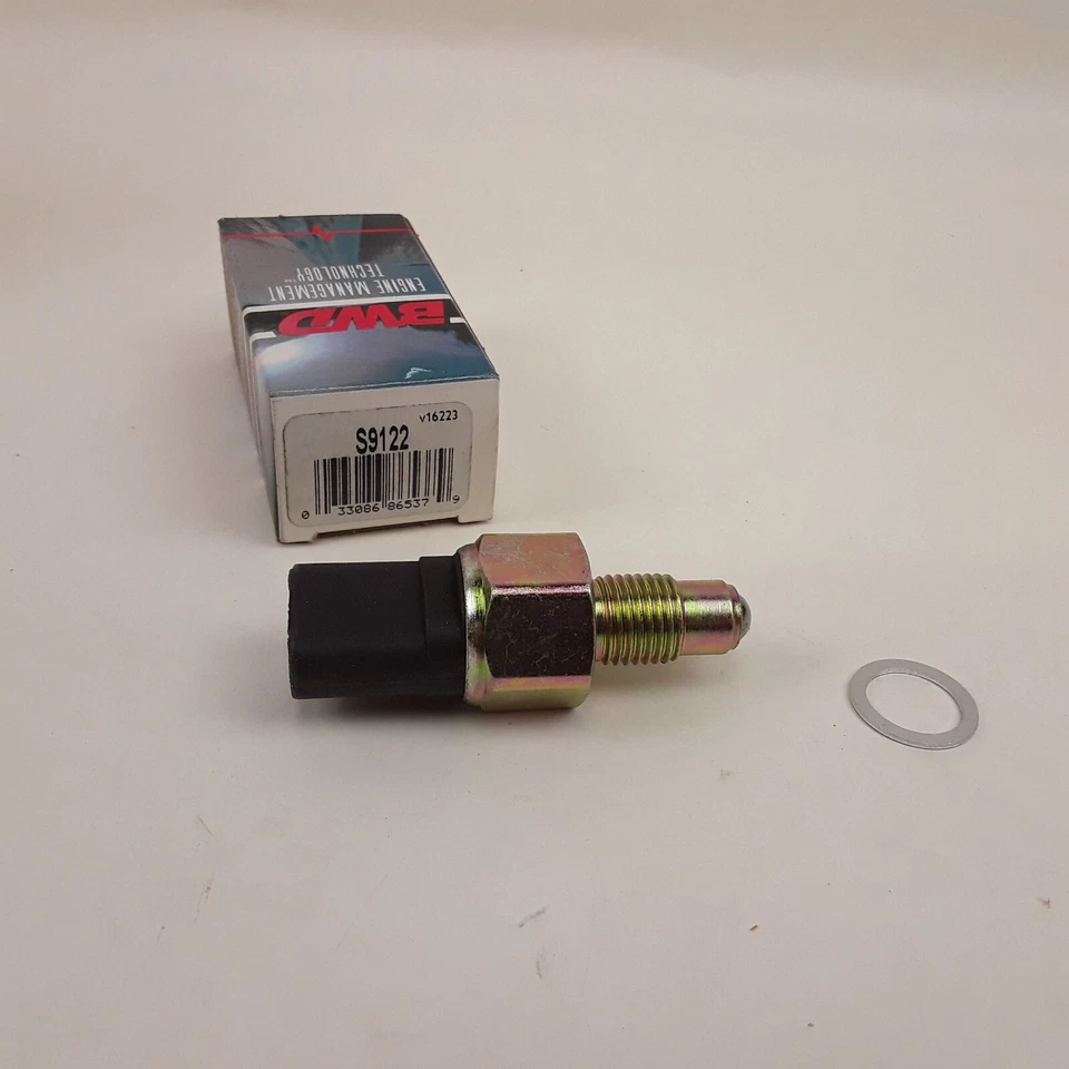 Interruptor de luz de respaldo para Dodge Stealth 1992 1994 Hyundai Accent 1995-1997 Foto 2 de 4
