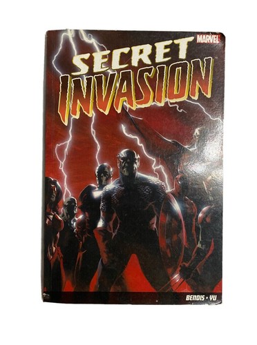 Secret Invasion by Brian Michael Bendis Paperback Book The Cheap Fast Free Post