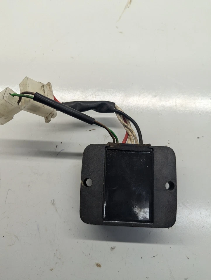 Rectificador regulador Yamaha Xs750 1979 Foto 3 de 4