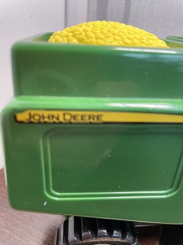 John Deere Kids Fun Harvester Playset by RC2 6 pieces including farmer - Picture 14 of 14