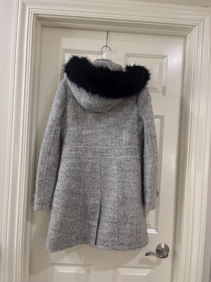 Chaqueta Abrigo Ivanka Trump Toggle Front Boucle Capucha Piel Talla 4 Foto 2 de 4