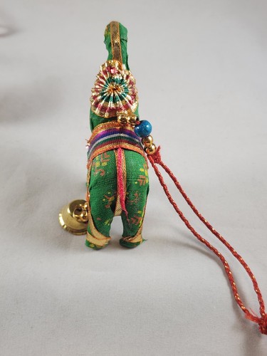 4 VINTAGE HANDMADE BEADED EMBROIDERY EAST INDIAN ELEPHANT SATIN ORNAMENTS 3 1/5" - Picture 4 of 17