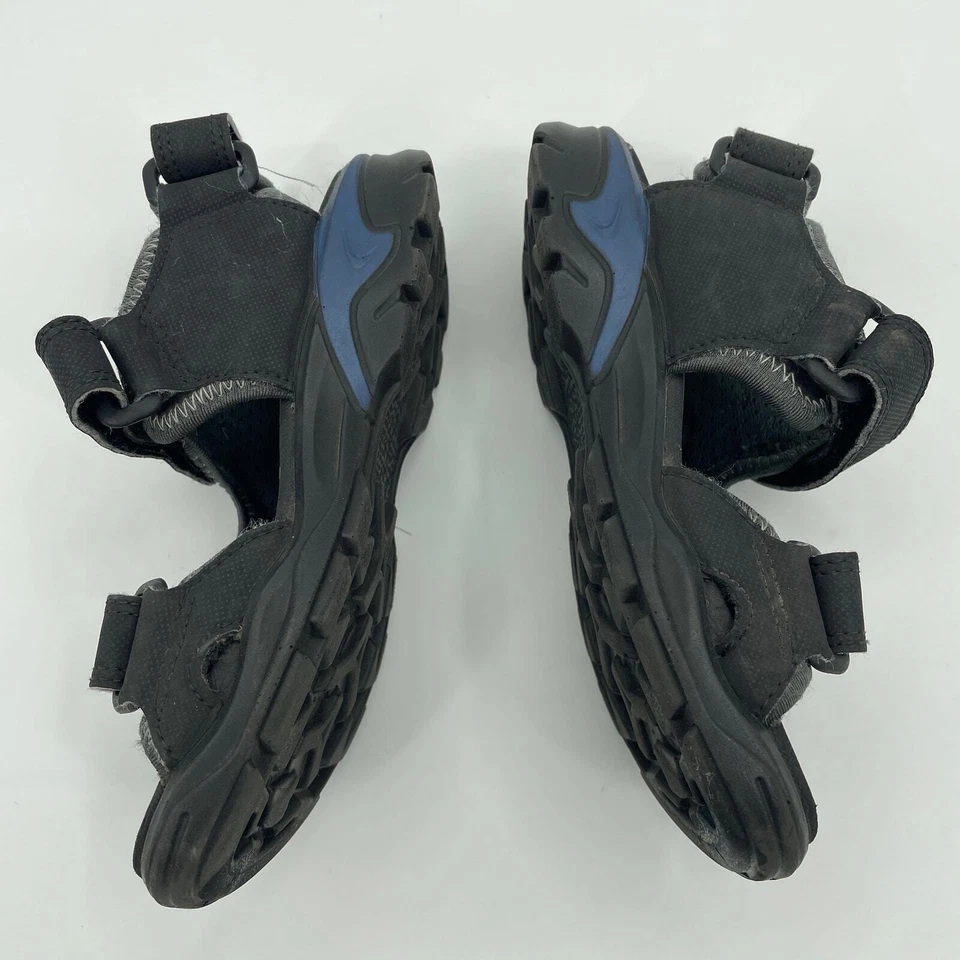 Sandalia de Agua de Senderismo Ajustable Juvenil ECCO Talla 11 Negra Soporte de Gancho y Lazo Foto 3 de 4