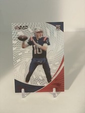 2021 Panini Chronicles Mac Jones Clear Vision RC Red #027/199 Patriots