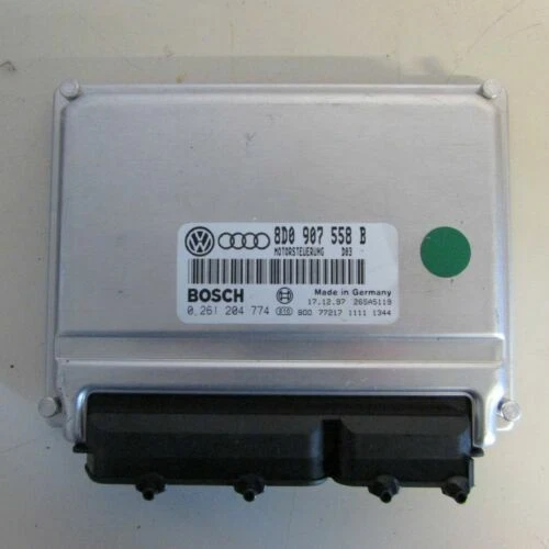 ECU e moduli di computer centraline rossi Bosch per auto