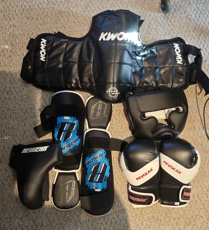 Revgear Sparring Set - Never Used