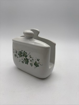 Corelle Coordinates Callaway Ivy Pattern Napkin Holder by Jay Import Green White