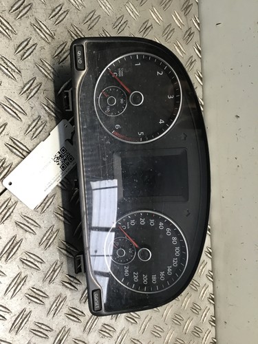Tacho VW Touran II (1T3) 2.0 TDI 103kW 140PS 1T0920865E Kombiinstrument