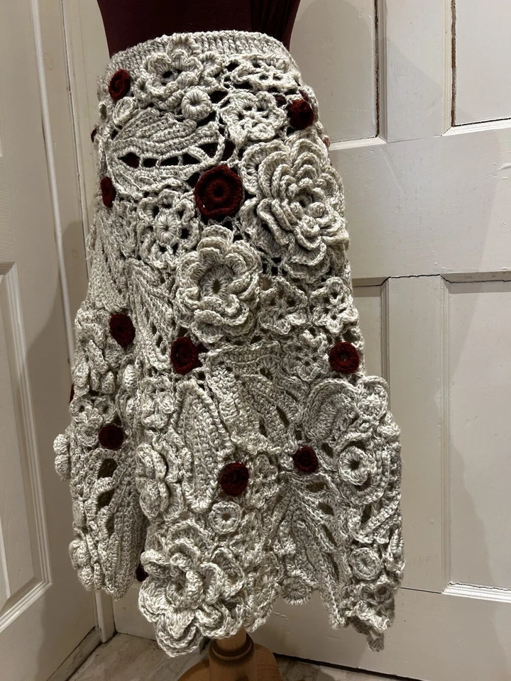 Hand Made Crochet Skirt Size 8 UK . - Image 2 of 4