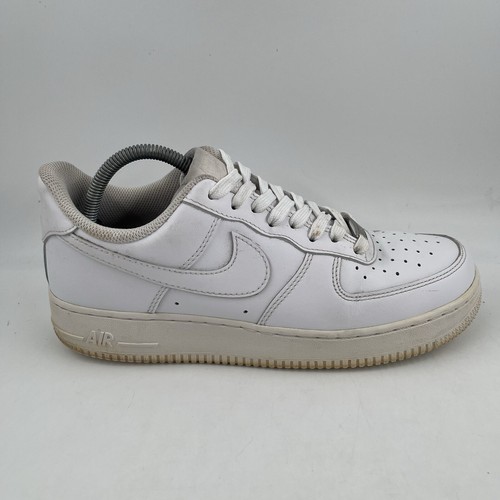 Nike Men’s Air Force 1 ‘07 Triple White Leather Sneakers Shoes - Size 8.5 - Bild 1 von 11