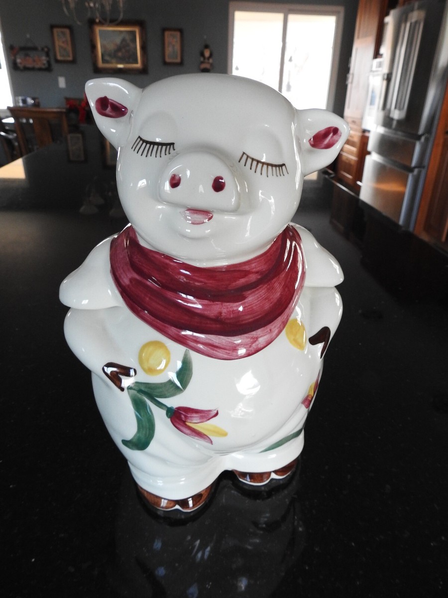 Vintage Rare HTF 1940s Shawnee Smiley Pig in Red and Tulips Cookie
