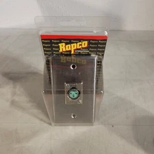 Rapco SP1-DFS Single Gang Plate D3F XLR 3-Pin Stainless Wall Plate Switchcraft
