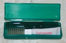 Podróżna szczoteczka do zębów-Szczoteczka jednorazowa -Camping- W etui 10/50/od. 100 sztuk