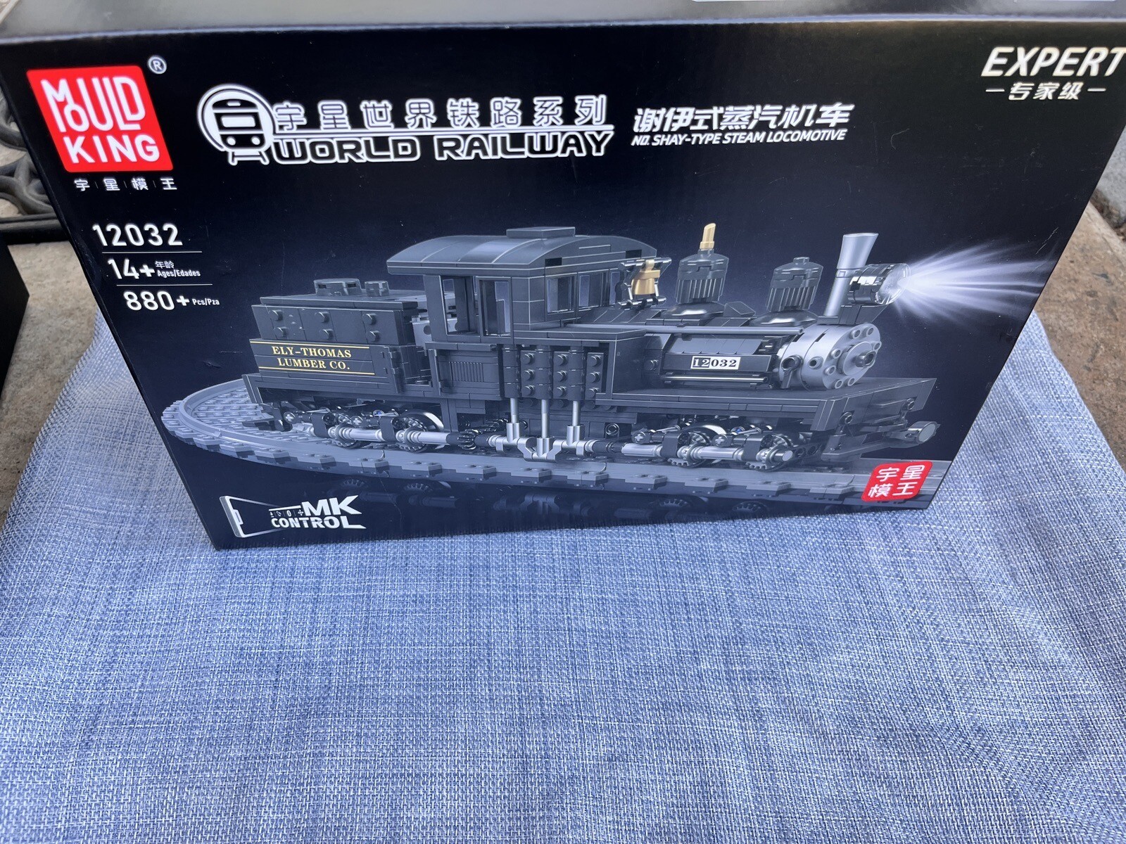 Picture 1 of 24