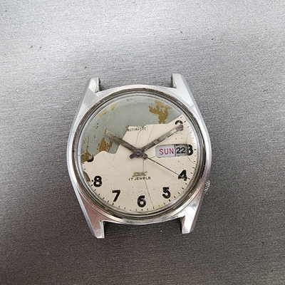 オウシンウ Champion Diver - Limited Edition - Mulberry – Ocean Crawler Watch Co.