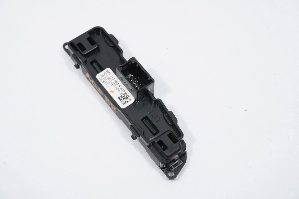 15-18 AUDI Q3 SHIFTER TRIM GEAR INDICATOR 8P1713463A - Image 2 of 4