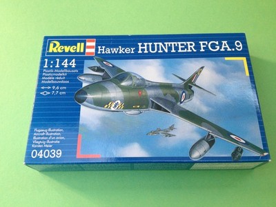 1:144 REVELL 04039  Hawker HUNTER FGA.9 - 2 Decaloptionen GB + CH - RARITÄT!