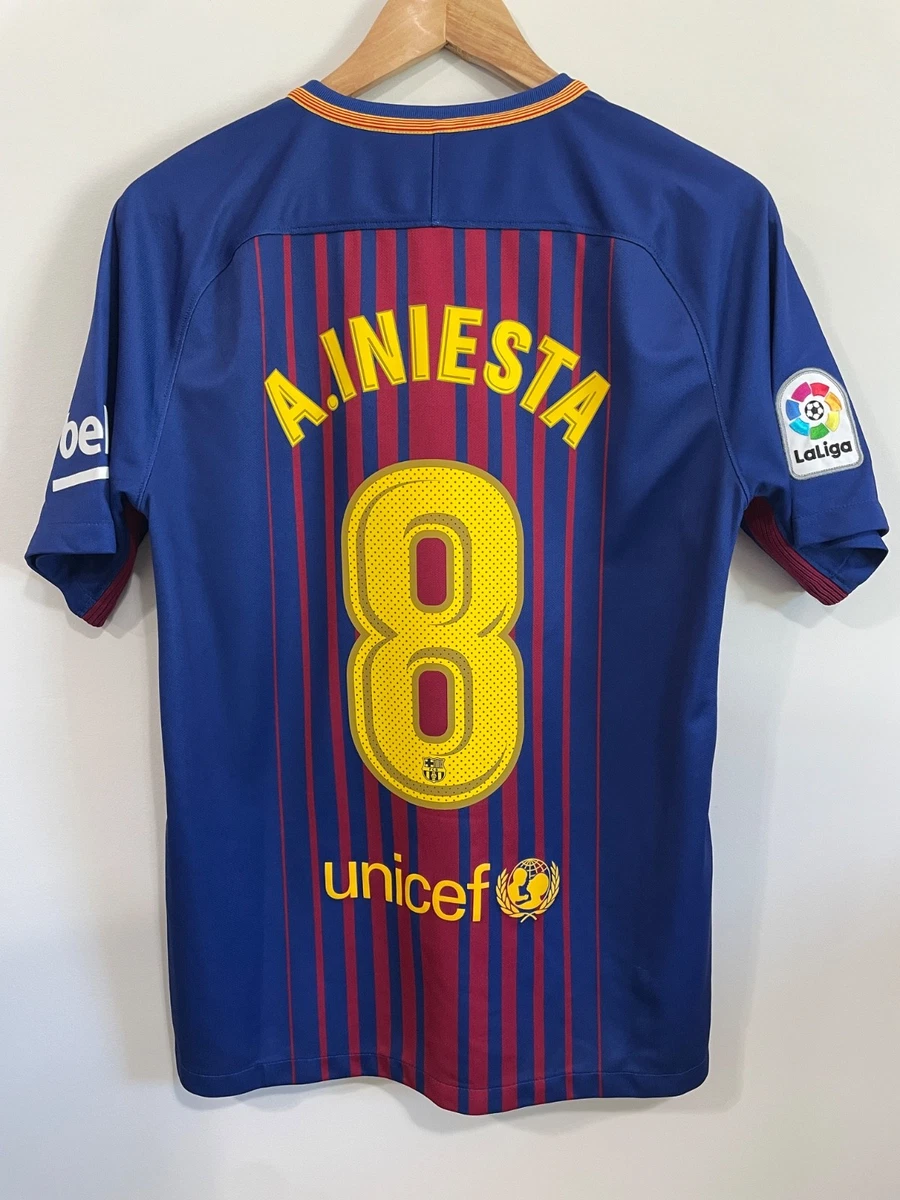 Andres Iniesta FC Barcelona International Club Soccer Fan Apparel