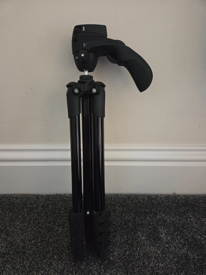 Manfroto Tripod Compact Action MKCOMPACTACN-BK, excellent condition - Image 3 of 4