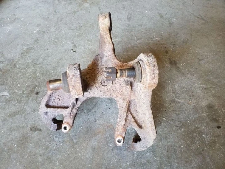 1994-1996 Ford F-150 Front Left Driver Spindle Knuckle 4x2 Assembly Oem Foto 2 de 4