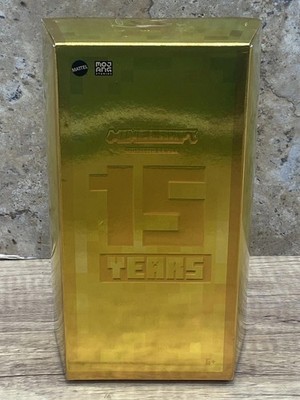 Limited Edition Minecraft 15th Anniversary Tuxedo Steve Diamond Level Figure