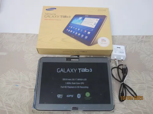 Samsung Galaxy Tab 3 GT-P5210 16GB, Wi-Fi, 10.1in - silver (GT-P5210)+16GB sd